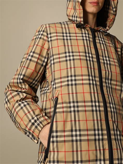 160 84 burberry jacket|Burberry coats for women.